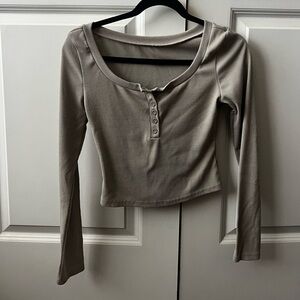 Women's Long Sleeve Button-Up Top - Tan
